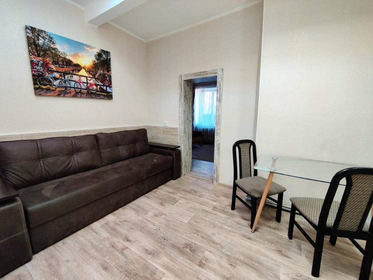 Ferienwohnung Shevchenko dvor Kropywnyzkyj Exterior foto